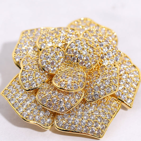 BROOCH